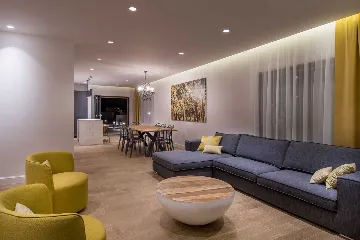 Seaside Villa with Heated Pool in Prižba