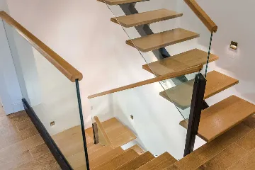 Seaside Villa with Heated Pool in Prižba