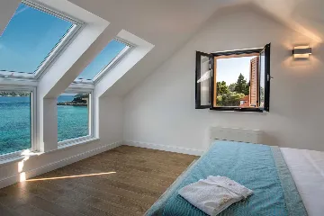 Seaside Villa with Heated Pool in Prižba