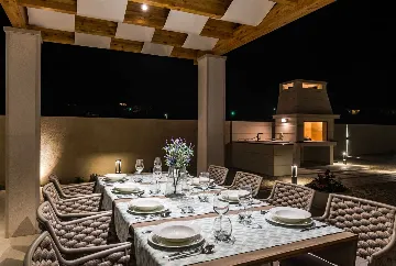 Seaside Villa with Heated Pool in Prižba