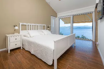 Modern Villa with Pool and Sauna in Bol