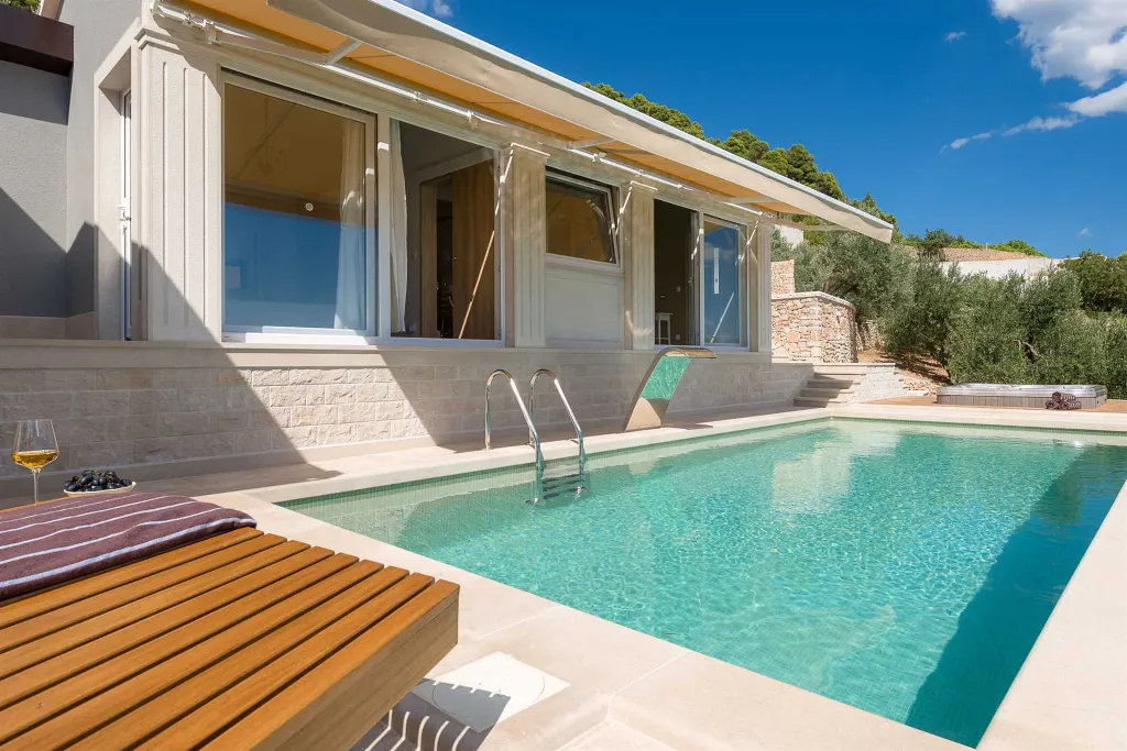 Modern Villa with Pool and Sauna in Bol