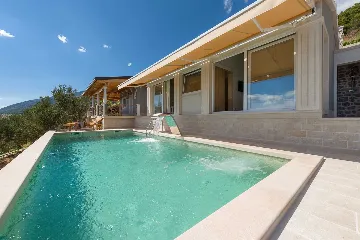 Modern Villa with Pool and Sauna in Bol