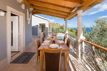 Modern Villa with Pool and Sauna in Bol