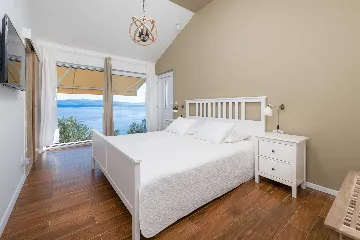 Modern Villa with Pool and Sauna in Bol