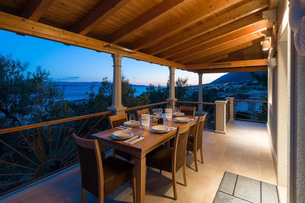 Modern Villa with Pool and Sauna in Bol