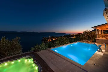 Modern Villa with Pool and Sauna in Bol