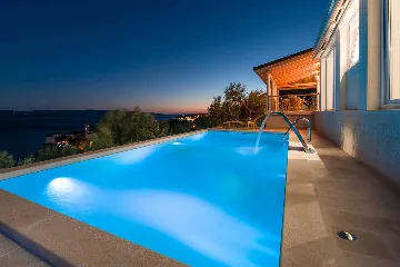 Modern Villa with Pool and Sauna in Bol
