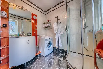 Seaview Retreat Apartment for Two in Vis