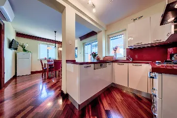 Seaview Retreat Apartment for Two in Vis