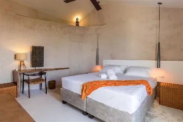 Private 9-Bedroom Villa with Pool near Dubrovnik