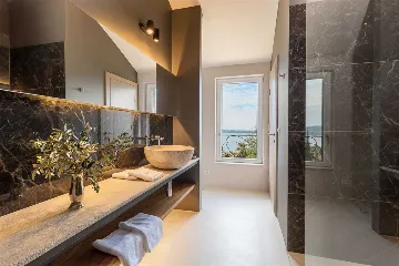 Private 9-Bedroom Villa with Pool near Dubrovnik