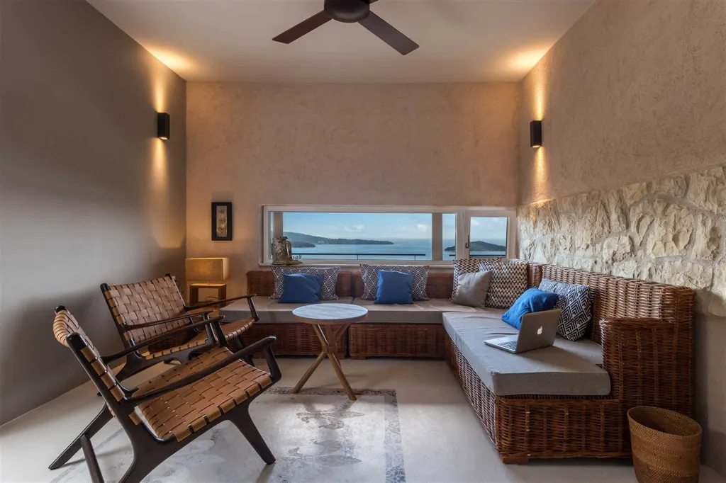 Private 9-Bedroom Villa with Pool near Dubrovnik
