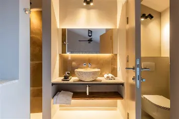 Private 9-Bedroom Villa with Pool near Dubrovnik