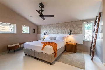 Private 9-Bedroom Villa with Pool near Dubrovnik