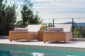 Private 9-Bedroom Villa with Pool near Dubrovnik