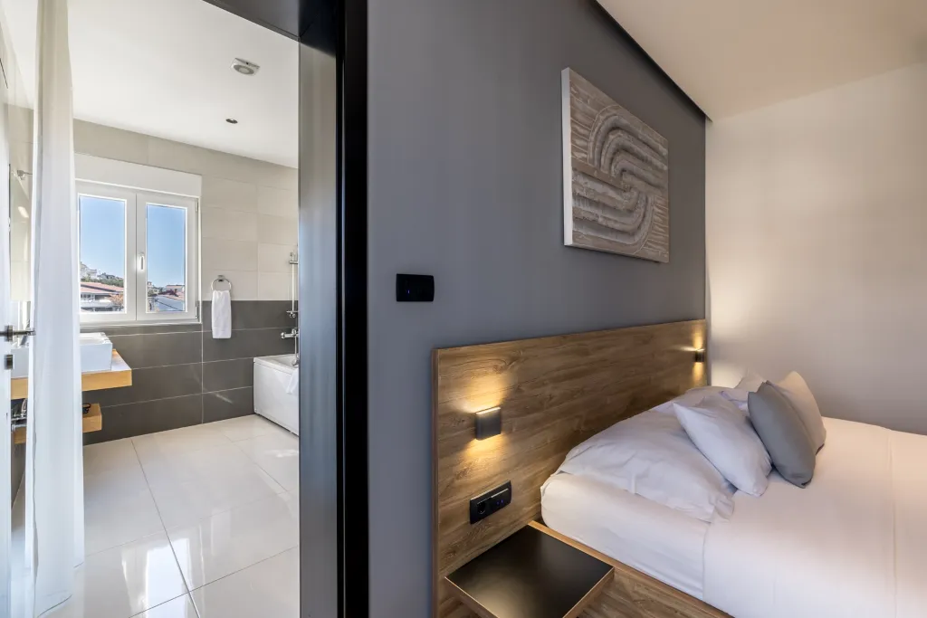 Seaside Villa Retreat with Pool in Marina