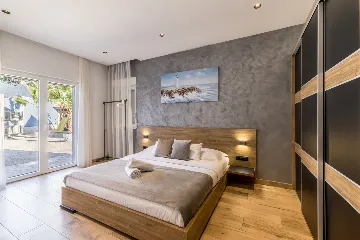 Seaside Villa Retreat with Pool in Marina