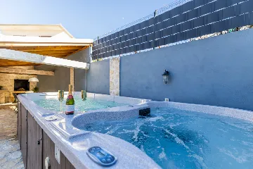 Seaside Villa Retreat with Pool in Marina