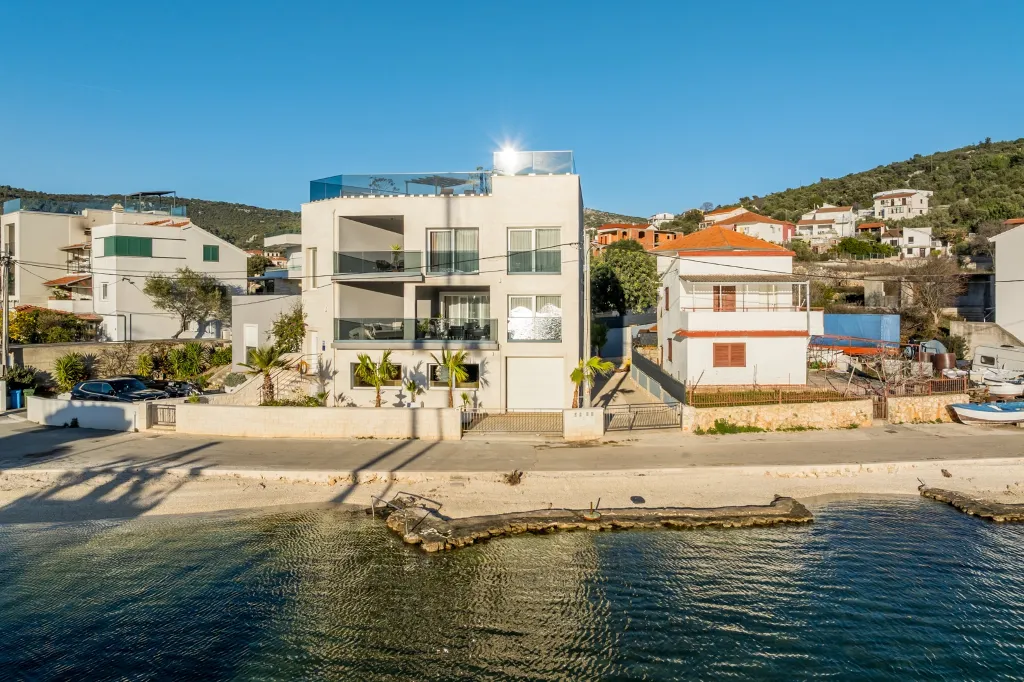 Seaside Villa Retreat with Pool in Marina