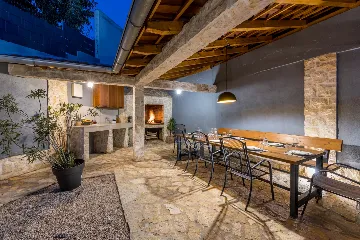 Seaside Villa Retreat with Pool in Marina