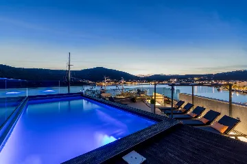 Seaside Villa Retreat with Pool in Marina