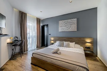 Seaside Villa Retreat with Pool in Marina