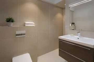 Seafront Villa Retreat with Infinity Pool, Prigradica