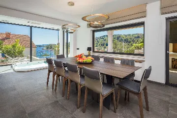 Contemporary Seafront Villa with Heated Pool in Okrug Gornji