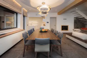 Contemporary Seafront Villa with Heated Pool in Okrug Gornji