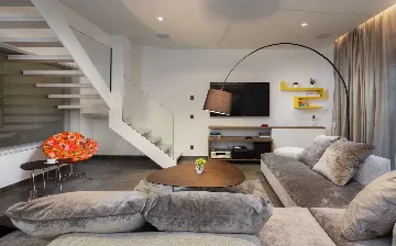 Contemporary Seafront Villa with Heated Pool in Okrug Gornji