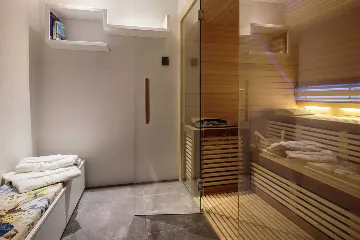 Contemporary Seafront Villa with Heated Pool in Okrug Gornji