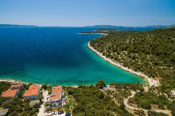 Contemporary Seafront Villa with Heated Pool in Okrug Gornji