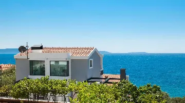 Contemporary Seafront Villa with Heated Pool in Okrug Gornji