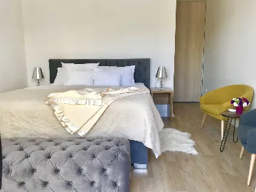 Modern Villa with Pool near Dubrovnik, Mlini