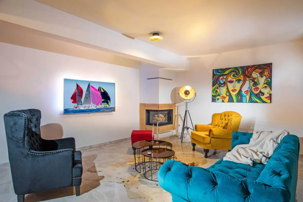 Modern Villa with Pool near Dubrovnik, Mlini