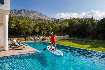 Modern Villa with Pool near Dubrovnik, Mlini