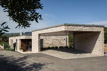 Modern Villa with Pool and Mooring in Korčula