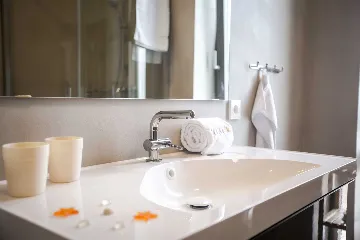 Modern Villa with Pool and Mooring in Korčula