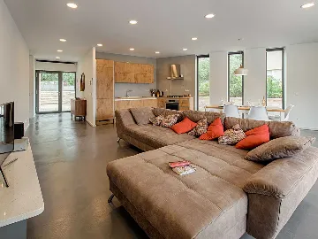 Modern Villa with Pool and Mooring in Korčula