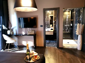 Contemporary Villa with Pool in Umag