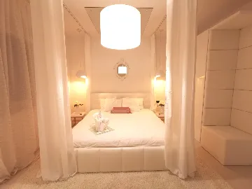 Contemporary Villa with Pool in Umag