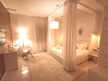 Contemporary Villa with Pool in Umag