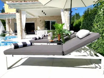 Contemporary Villa with Pool in Umag