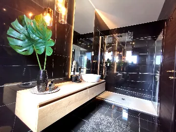 Contemporary Villa with Pool in Umag