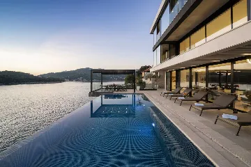 Seafront Serenity Villa with Infinity Pool, Štikovica