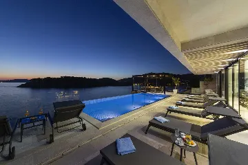 Seafront Serenity Villa with Infinity Pool, Štikovica