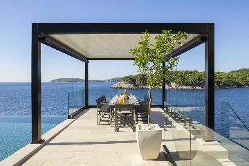 Seafront Serenity Villa with Infinity Pool, Štikovica
