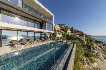Seafront Serenity Villa with Infinity Pool, Štikovica