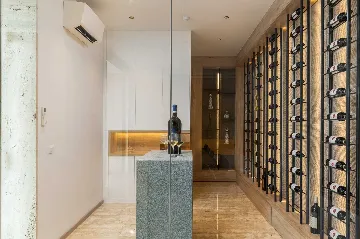 Seafront Serenity Villa with Infinity Pool, Štikovica